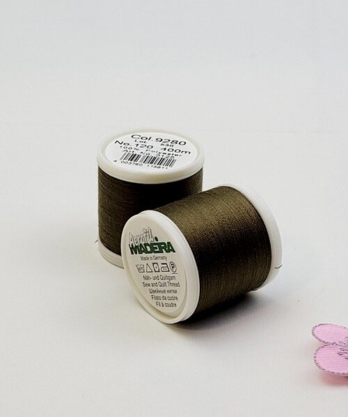 TRÅD MADEIRA AREOFIL 400 METER FG 9280