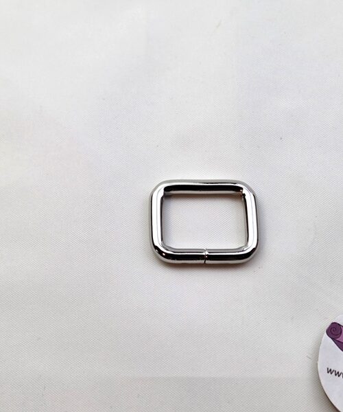 A-25 Silvert Spänne för väskrem