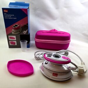 611961 Prym Mini Strykjärn Rosa inkl väska